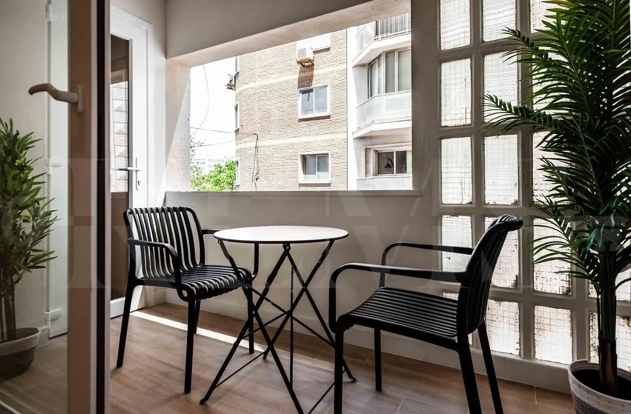 Idyllic And Spacious Apartment With Parking - Center By Rems Malaga