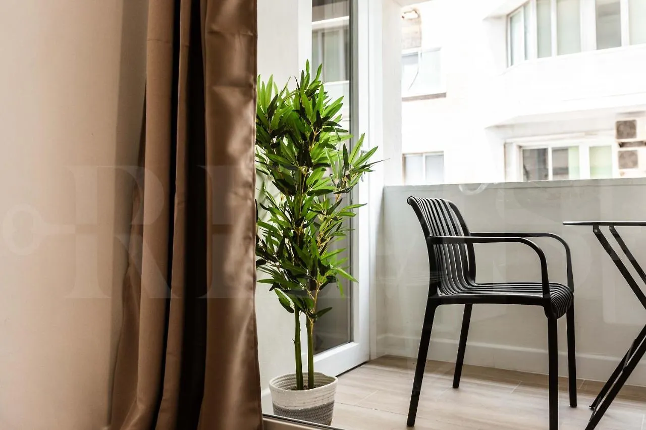 Idyllic And Spacious Apartment With Parking - Center By Rems مالقة 0*,