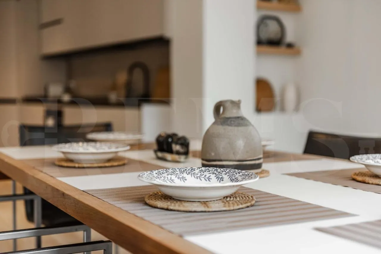 Idyllic And Spacious Apartment With Parking - Center By Rems Malaga 0*,
